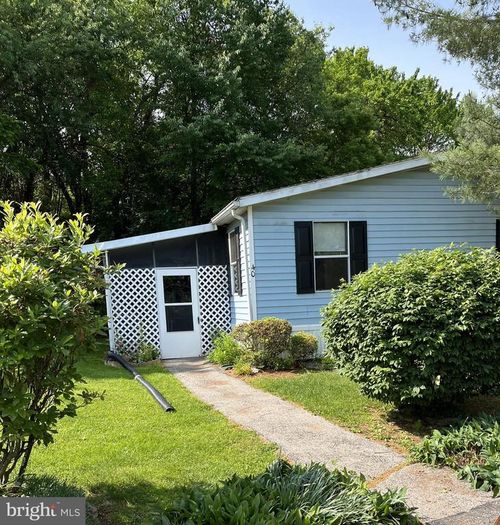 40 Shawna Ave, YORK, PA, 17402-9591 | Card Image