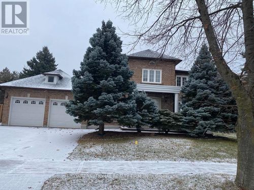 49 E Highglen Avenue E, Markham (Milliken Mills East), ON, L3R8P9 | Card Image