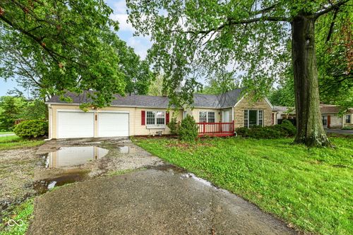 8655 N College Ave, Indianapolis, IN, 46240-1535 | Card Image