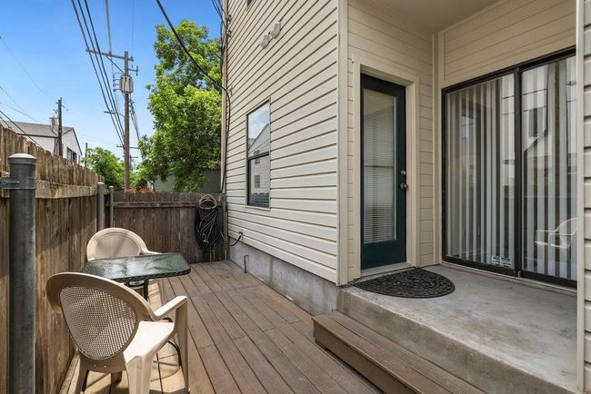 APT-103 - 106 E 30 Th St, Condo with 2 bedrooms, 2 bathrooms and 2 parking in Austin TX | Image 17