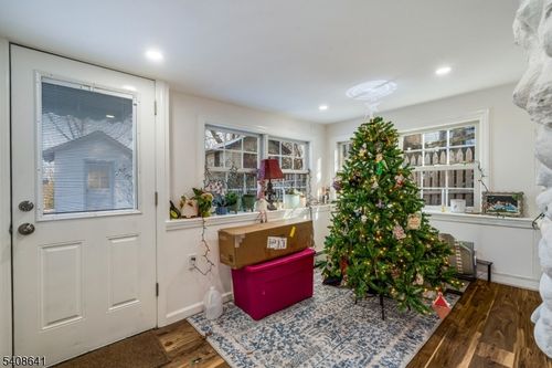 20 Alpine Rd, Towaco, NJ, 07082-1302 | Card Image