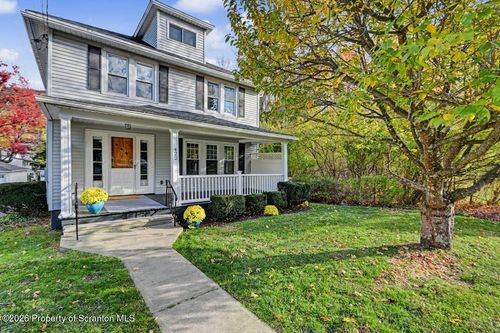 422 Layton Road, Chinchilla, PA, 18410 | Card Image