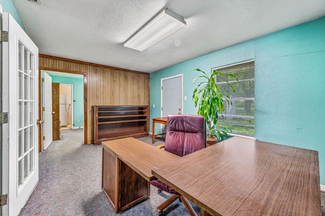 1702 W South Loop, Home with 0 bedrooms, 0 bathrooms and null parking in Stephenville TX | Image 8