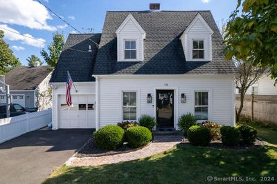 18 Catalpa Terrace, House other with 3 bedrooms, 1 bathrooms and 2 parking in Darien CT | Image 1