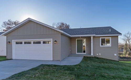 2512 15th St Se, Rochester, MN, 55904-5917 | Card Image