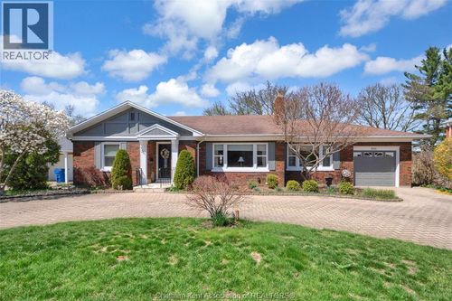 351 Talbot Street, Blenheim, ON, N0P1A0 | Card Image