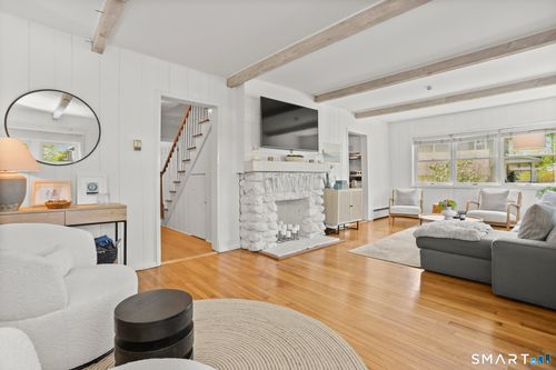 12 Thomes St, Norwalk, CT, 06853-1025 | Card Image