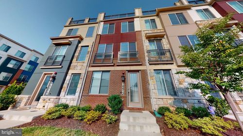 14612 Lakestone Dr, CHANTILLY, VA, 20151-3750 | Card Image