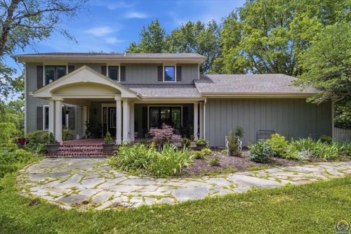 5415 Sw Lincolnshire Cir, Topeka, KS, 66610-9663 | Card Image