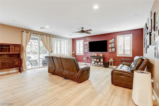 921 Jasmine Star Ct, House other with 4 bedrooms, 3 bathrooms and null parking in Henderson NV | Image 15