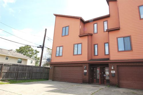 b-4709 Scott St, Houston, TX, 77004-6414 | Card Image