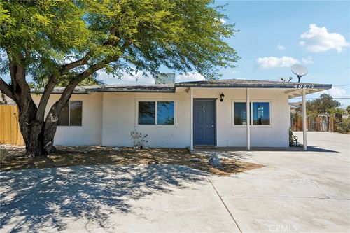 49272 Hibiscus Dr, Morongo Valley, CA, 92256-9742 | Card Image