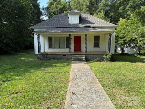 509 E Holly St, Dallas, NC, 28034-2109 | Card Image