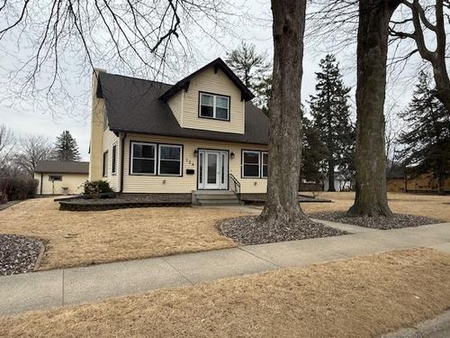 124 Pine Street N, Caledonia, MN, 55921 | Card Image