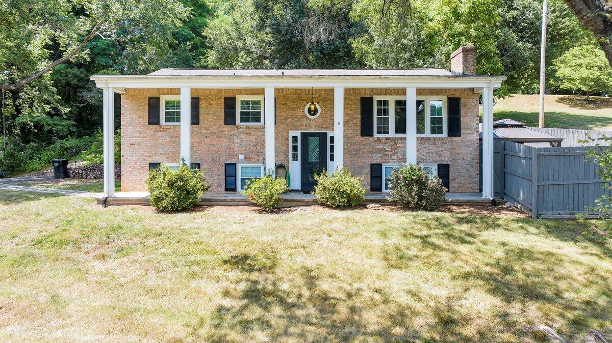 Bent Mountain Rd, Roanoke, VA 24018