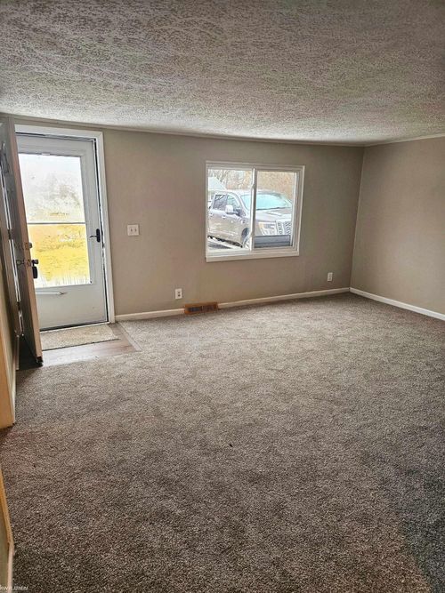 5035 Burma Rd, Kimball, MI, 48074-3210 | Card Image