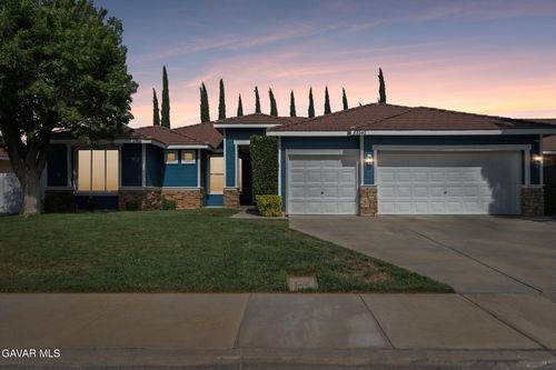 43342 Windrose Lane, Lancaster, CA, 93536 | Card Image