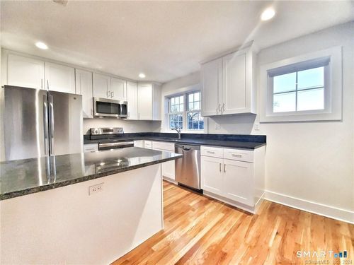 b4-30 Ferris Ave, Norwalk, CT, 06854-1503 | Card Image