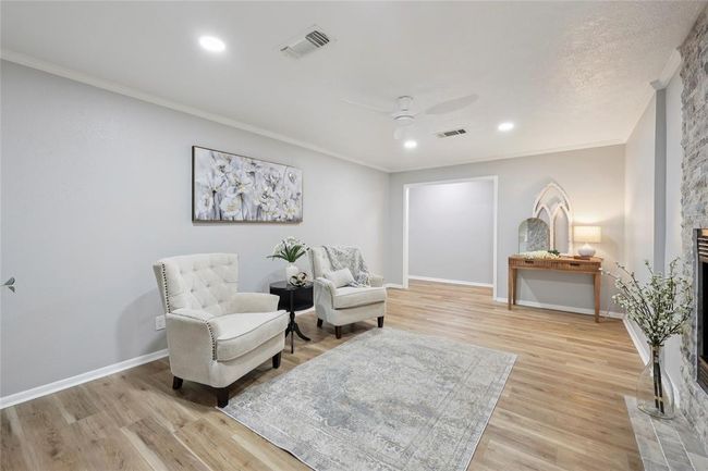 1008 N 30 Th St, House other with 4 bedrooms, 2 bathrooms and 2 parking in Nederland TX | Image 11