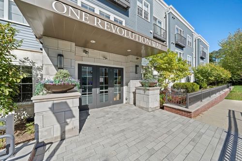 305-1 Revolution Way, Canton, MA, 02021-1270 | Card Image