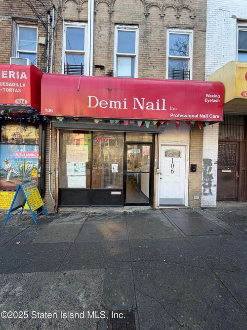 106 Victory Blvd, Staten Island, NY, 10301-2946 | Card Image
