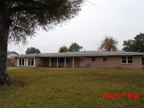 4511 Young Ln, Lake Charles, LA, 70605-5441 | Card Image
