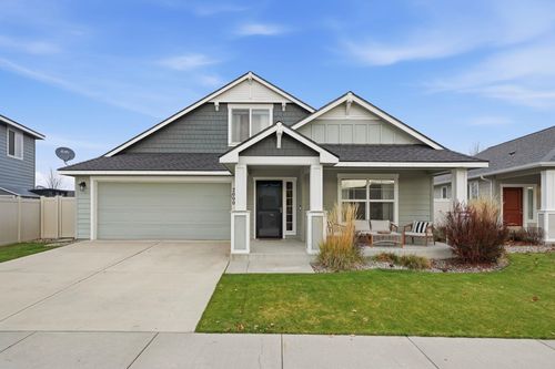 2000 N Oakland St, Liberty Lake, WA, 99019-8677 | Card Image