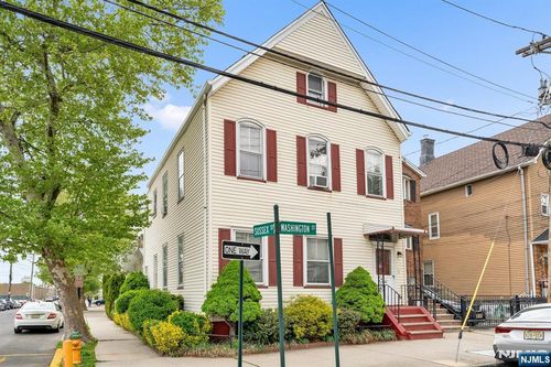 79 Washington St, Harrison, NJ, 07029-1819 | Card Image