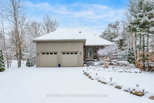 15 Rue De Parc, Tiny, ON, L9M0H4 | Card Image