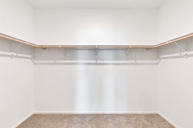 12305 Bulldogger Bnd, House other with 4 bedrooms, 3 bathrooms and 4 parking in Mustang Ridge TX | Image 16