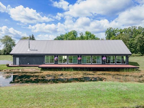 3845 Campbell Rd, Clyde, MI, 48049-3904 | Card Image