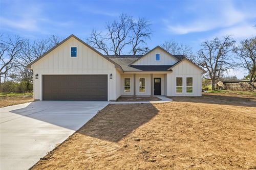 103 N Peverly St, Whitney, TX, 76692-2154 | Card Image