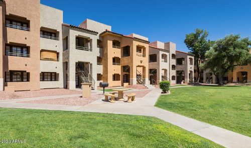 b1-6201 W Olive Ave, Glendale, AZ, 85302-4522 | Card Image