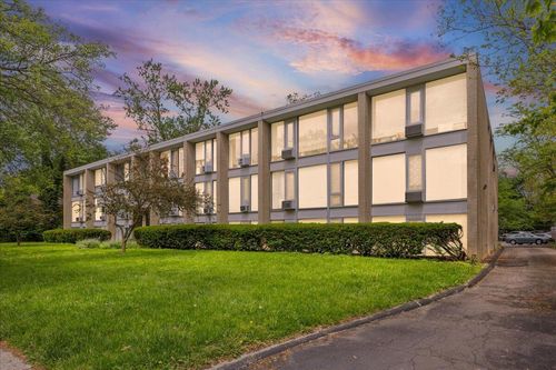 13-1531 Packard Street, Ann Arbor, MI, 48104 | Card Image