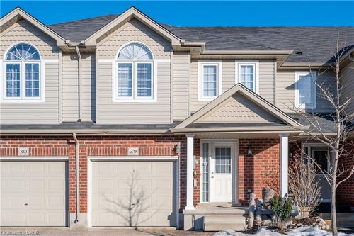 29-468 Doon Dr South, Kitchener, ON, N2P0A2 | Card Image