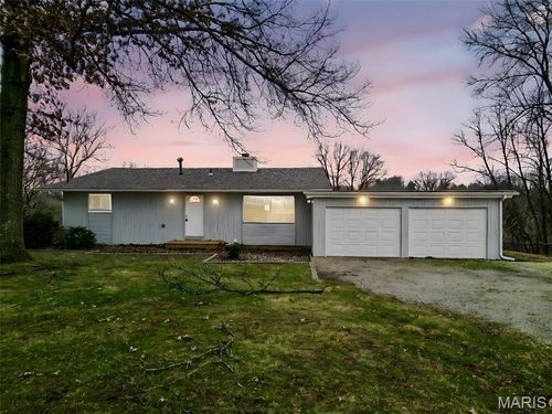 2903 Airport Road, Godfrey, IL, 62035 | Card Image