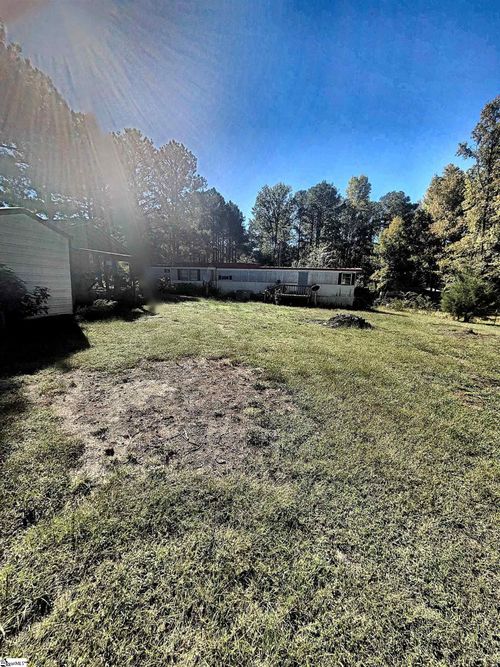 32 Tarheel Lane, Iva, SC, 29655 | Card Image