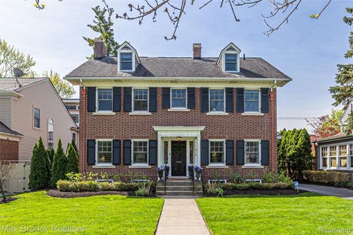 916 Knox St, Birmingham, MI, 48009-5784 | Card Image