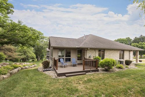 1221 W Sherman Avenue, Fort Atkinson, WI, 53538 | Card Image