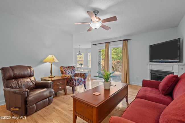Great flow in living area. | Image 14