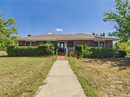 1345 165th St, Fort Scott, KS, 66701-8344 | Card Image