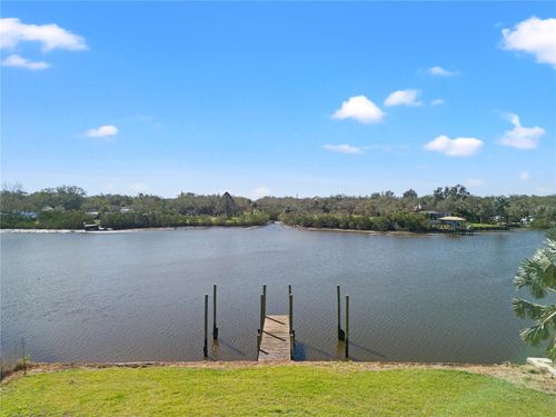 8603 Magnolia St, Gibsonton, FL, 33534-4503 | Card Image