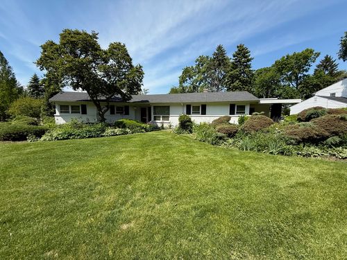 6402 Pontiac Dr, Indian Head Park, IL, 60525-4347 | Card Image