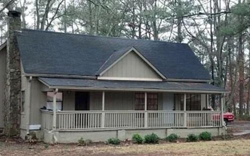 4311 Hiram Lithia Springs Rd, Powder springs, GA, 30127-2409 | Card Image