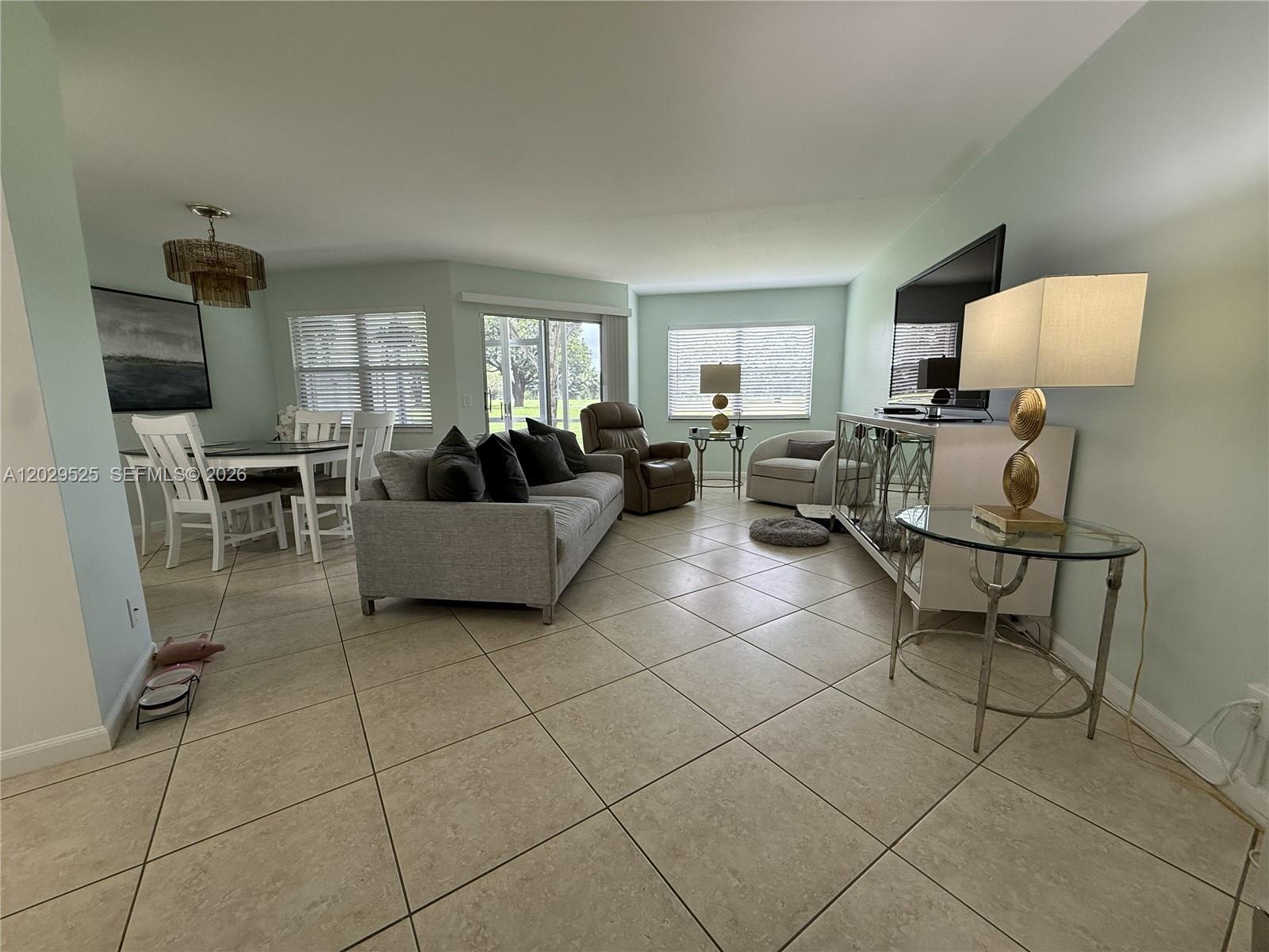 Residential in Pembroke Pines 2