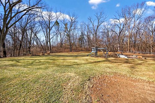 1320 E 40th St, Des Moines, IA, 50317-6804 | Card Image