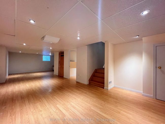 156 Fairhill Ave, House attached with 4 bedrooms, 3 bathrooms and 2 parking in Brampton ON | Image 30