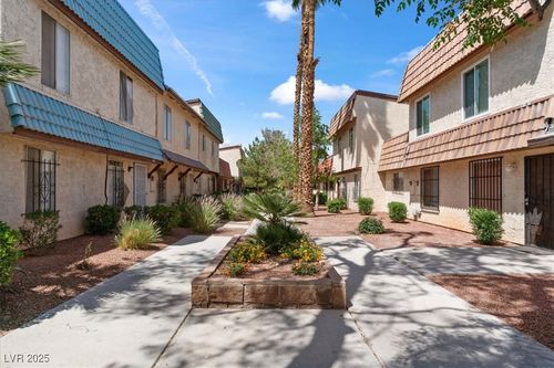 4000 Visby Ln, Las Vegas, NV, 89119-7182 | Card Image