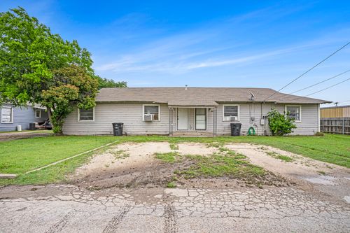 1706-1708 Redwood Dr, Cleburne, TX, 76033-7358 | Card Image