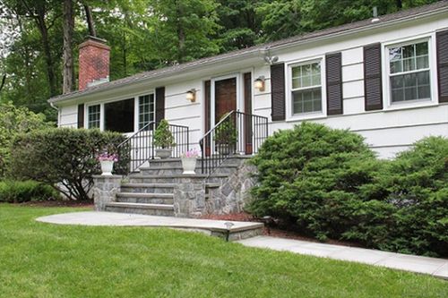 43 Kent Hills Ln, Wilton, CT, 06897-4314 | Card Image